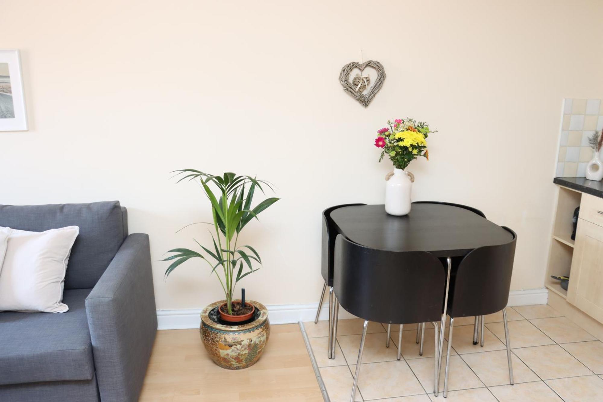 Scandinavian City Centre Apartment Worcester Eksteriør bilde