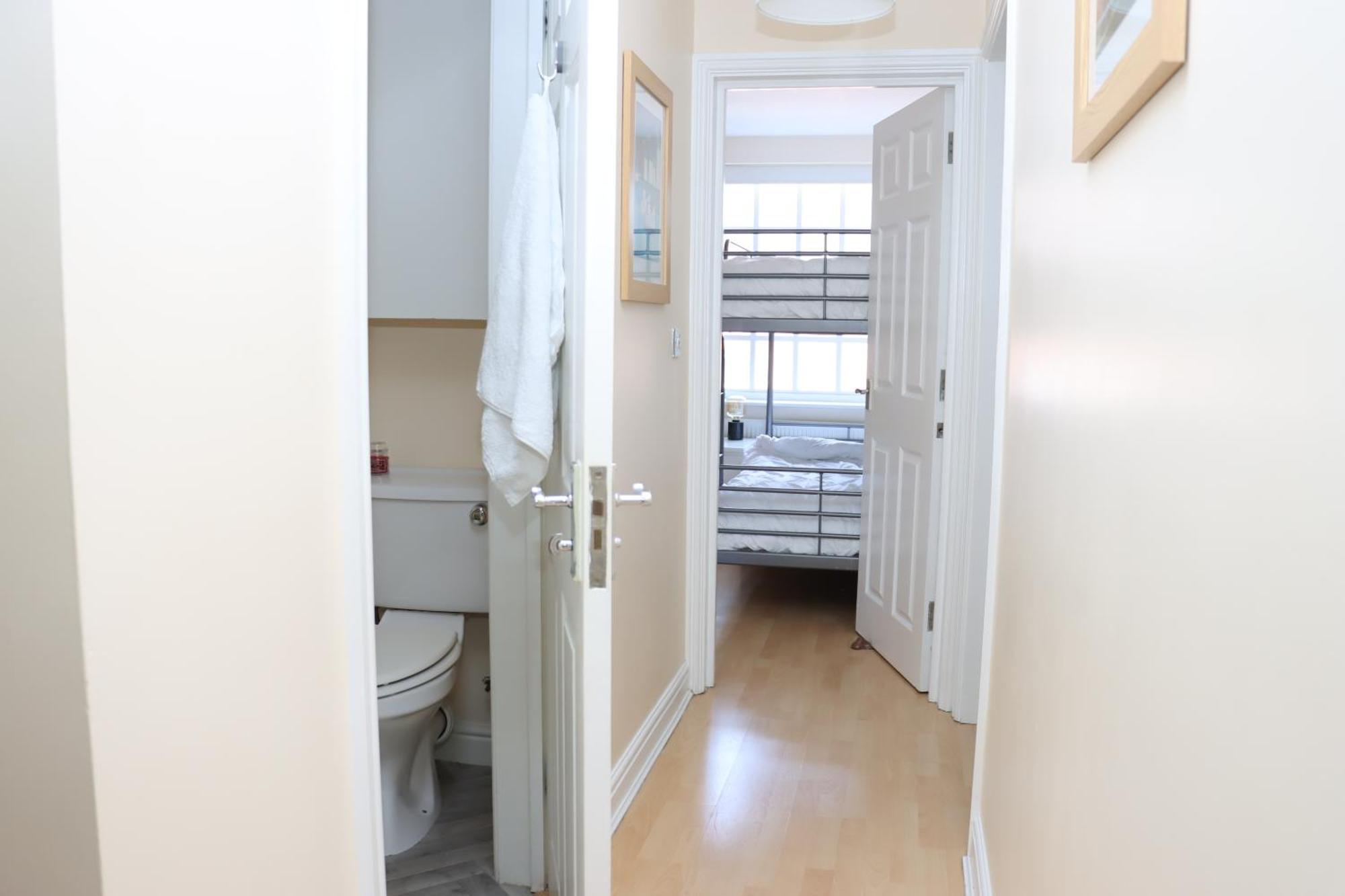 Scandinavian City Centre Apartment Worcester Eksteriør bilde